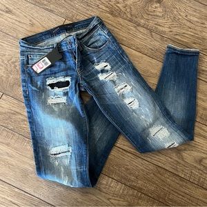 Guess Jeans Blue Rumors Wash Slim Jeans